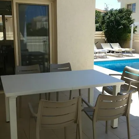 Villa Anthorina 17 *